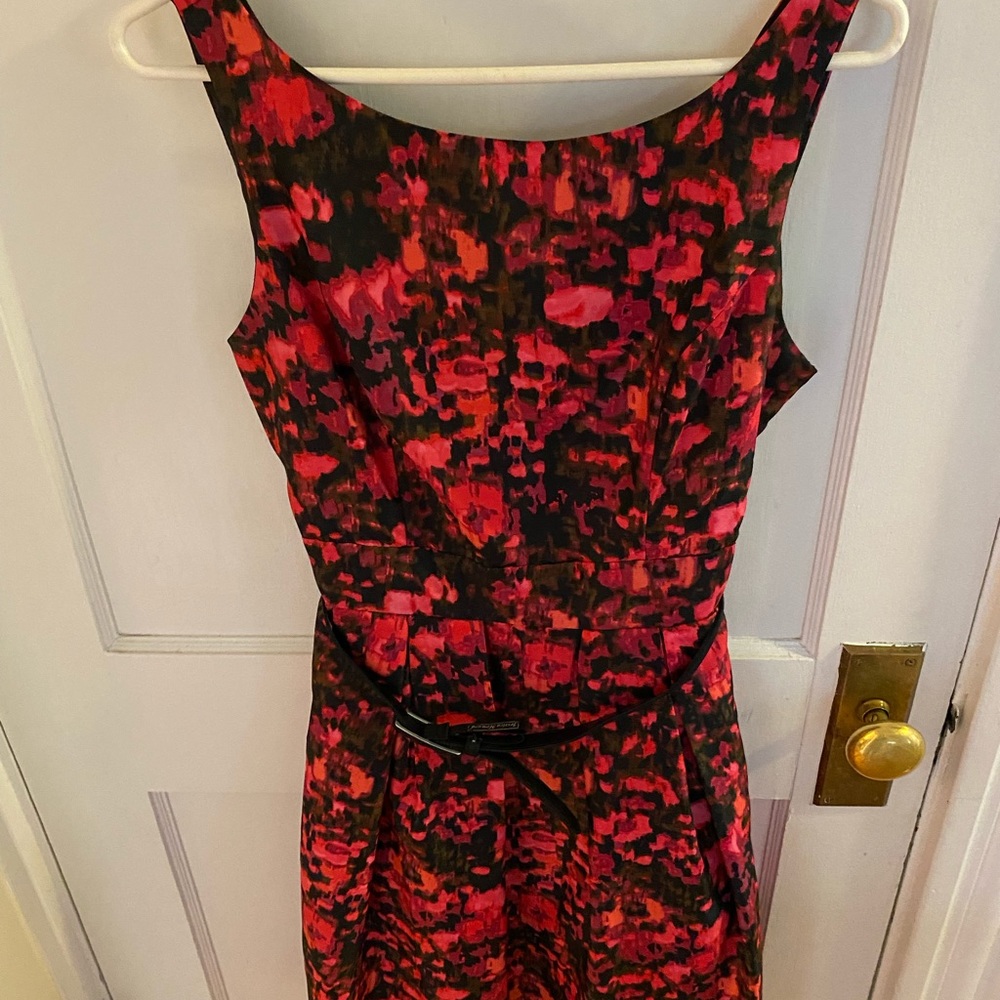Black and pinkish red mini dress!